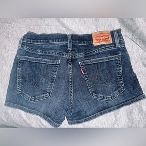 Women’s Levi’s Jean Short